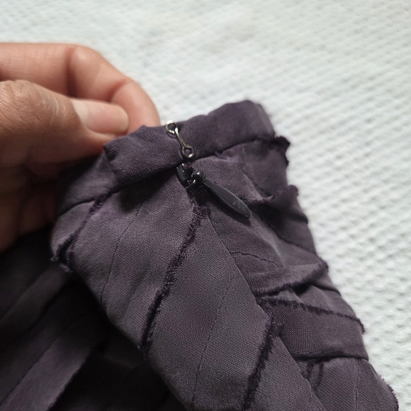 Sundance Pleated A-Line Skirt in Plum - Picture 5 of 5